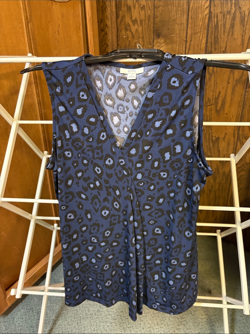 Croft & Barrow Blue and Black Leopard Print Top